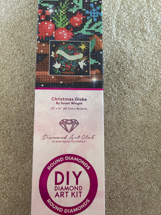 DESTASH - CHRISTMAS GLOBE - ROUND